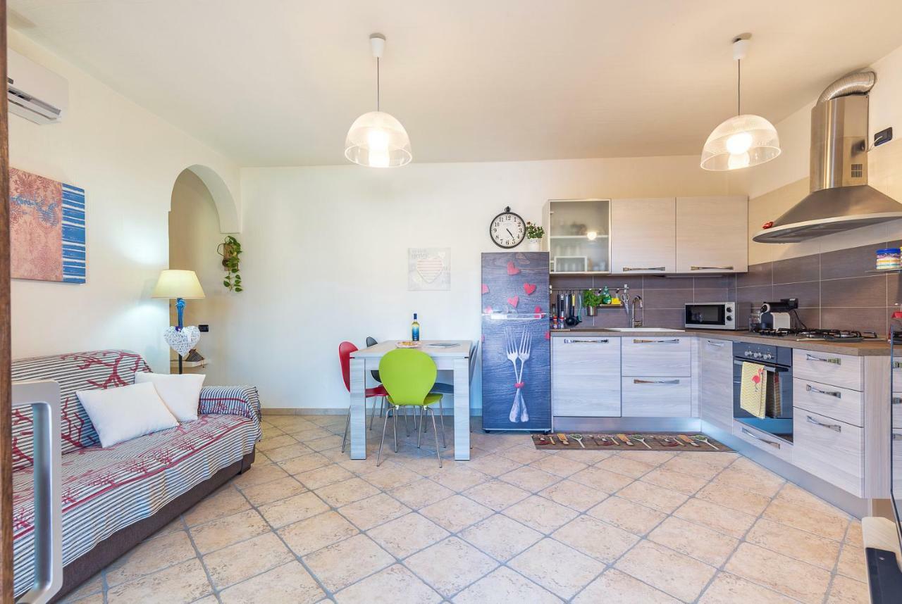 סנטה מריה נברזה Casa Vacanze Pedras מראה חיצוני תמונה